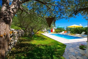 Pool - Captivating 5-Bed House in Labin (Labin)