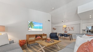 Unclassified image, 2 of 22, button - The Grand Destin-y. Cozy Condo close to everything (Destin)