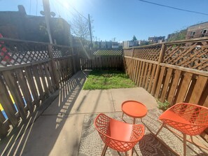 Property grounds - Butcher's Hill Hospitality Suite, 2 Bedrooms, Private Yard - Pet Friendly (Baltimore)