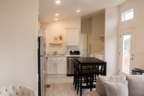 Interior - NEW!  THE RETREAT Ranch House - Only 20 minutes from the Grand Canyon (Williams)