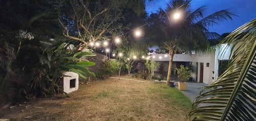 Cozy house with garden and parking lot