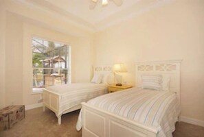 3 bedrooms, desk, iron/ironing board, travel crib