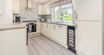 1 bedroom accommodation in Swinethorpe, Nr Lincoln