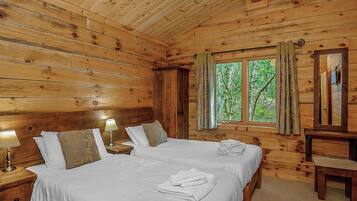 2 bedrooms