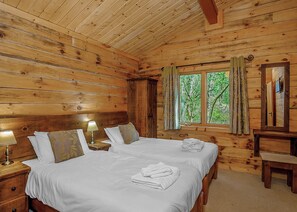 2 bedrooms