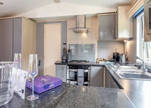 Fridge, oven, stovetop, toaster