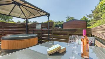 Idromassaggio all'aperto