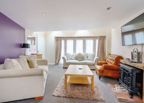 Unclassified image, 4 of 18, button - Traditional and stylish converted two storey historic coach house. (Calthwaite, Nr Penrith)