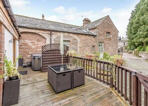 Unclassified image, 4 of 20, button