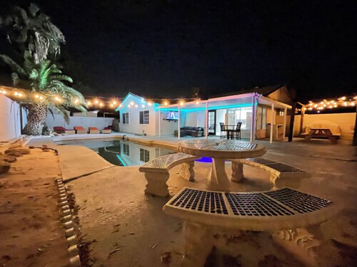 Private beach in Las Vegas heated hot tub heated pool option 