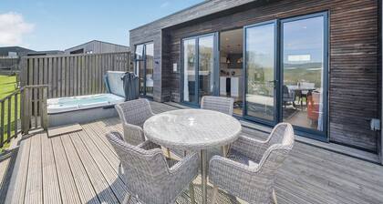 Caburn View Retreat (Pet)