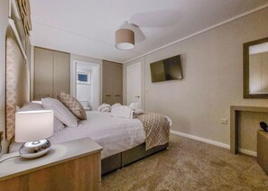 2 bedrooms, free WiFi