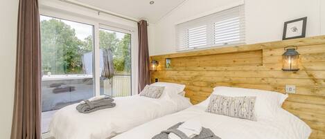 2 bedrooms, free WiFi