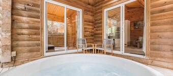 Woodpecker Log Cabin 2