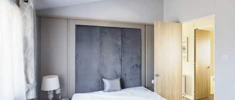 2 bedrooms, free WiFi