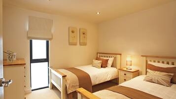 2 bedrooms, internet