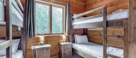 2 bedrooms