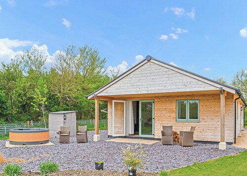 Beautiful bespoke lodge situated in peaceful countryside.