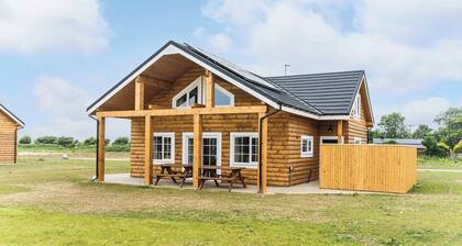 Oystercatcher Lodge Pet