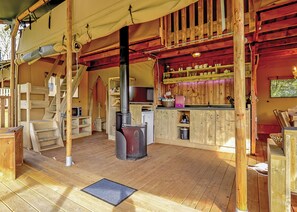 Interior - Foxglove Safari Tent (Narberth)