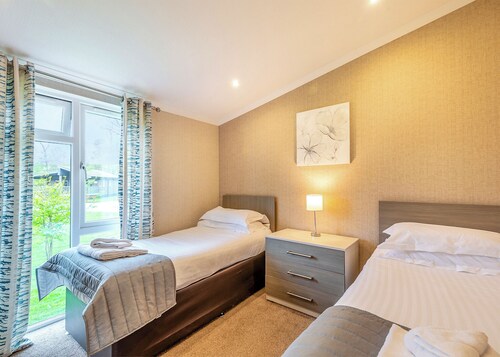 Lakeside 2 Pet Friendly