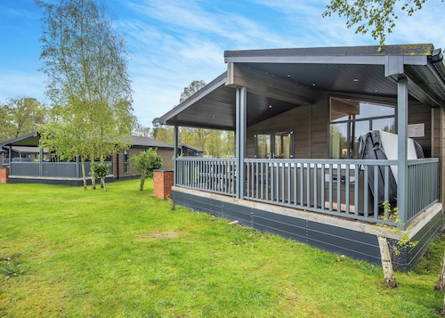 Lakeside 2 Pet Friendly