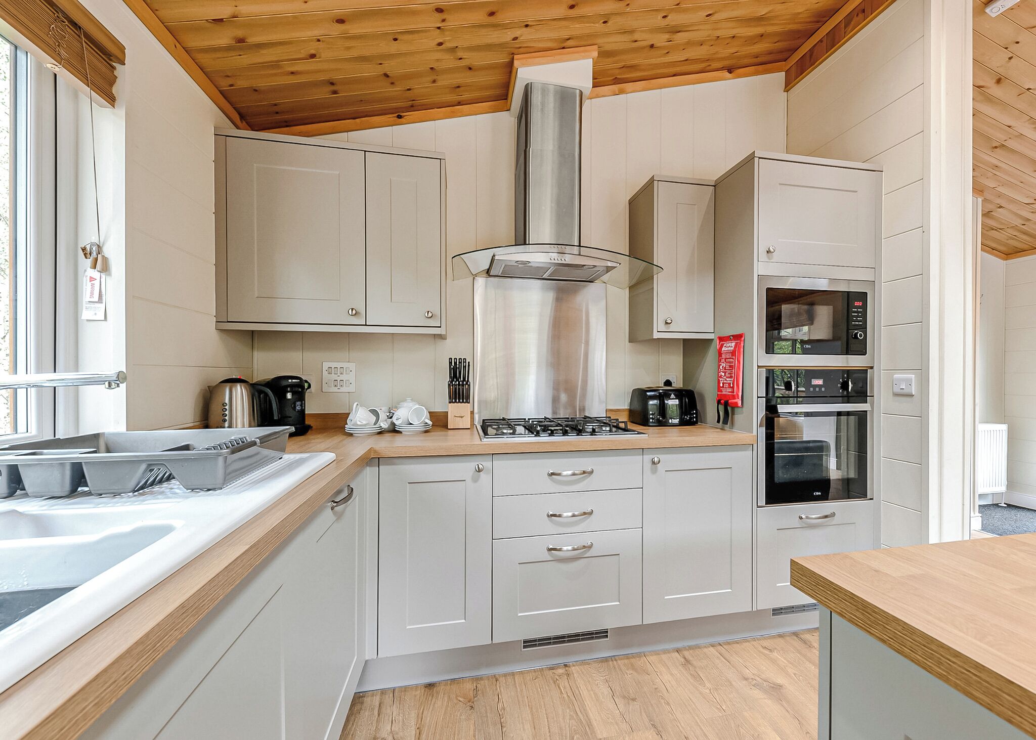 Fridge, oven, stovetop, toaster