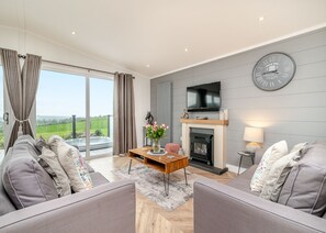 Living area - 1 bedroom accommodation in Midsomer House, East Compton (Midsomer House, East Compton)