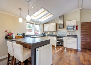 Unclassified image, 3 of 21, button - 2 bedroom accommodation in Calthwaite, Nr Penrith (Calthwaite, Nr Penrith)