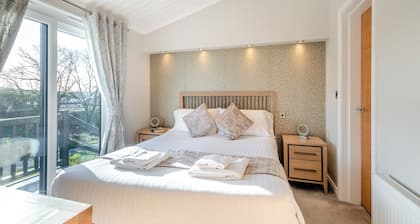 2 bedroom accommodation in Dumfries, Dumfries & Galloway