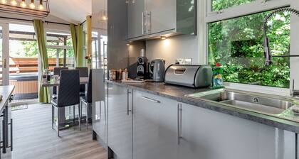 Large superior one-bedroom lodge with hot tub for two adults.