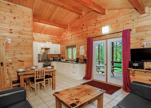 2 chambres à coucher à Freehay, Cheadle