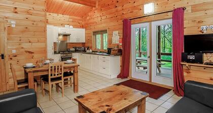 1 bedroom accommodation in Freehay, Cheadle