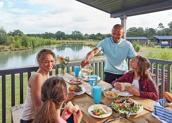 Nicht klassifiziertes Bild, 1 von 15, Schaltfläche