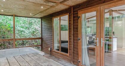 1 bedroom accommodation in Freehay, Cheadle