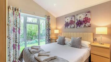 2 bedrooms