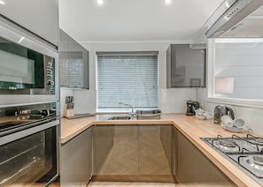 Oven
