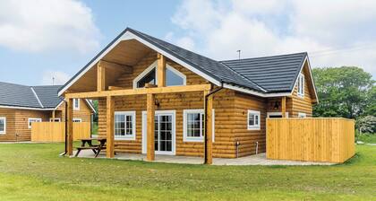 4 bedroom accommodation in Hornsea