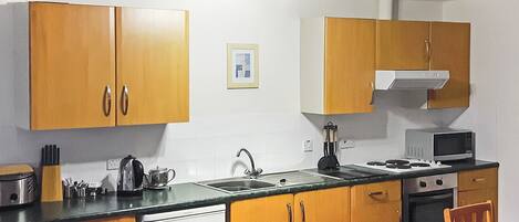 Fridge, oven, stovetop, toaster