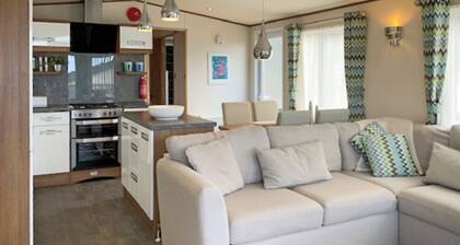 1 bedroom accommodation in Tresaith Beach, Cardigan, Ceredigion