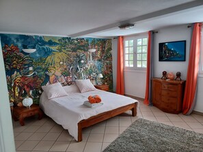5 chambres, bureau, fer et planche à repasser, Wi-Fi gratuit