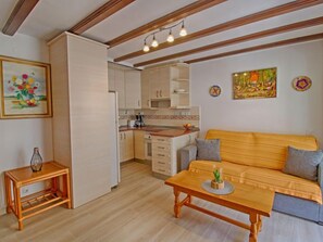 TV - Damara V by Interhome (Calpe/Calp)