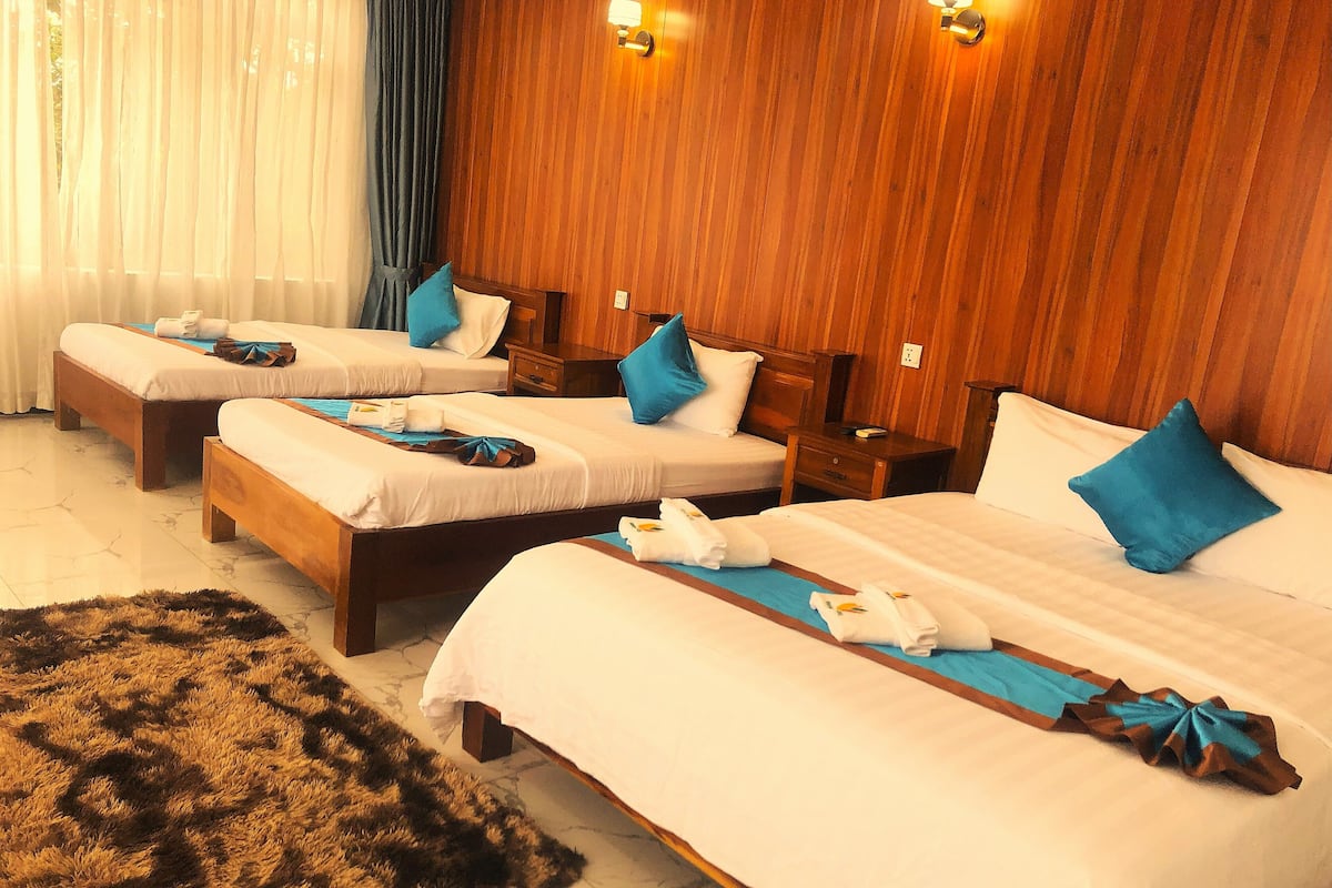 1 bedroom, hypo-allergenic bedding, pillow-top beds, minibar