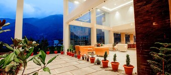 Naturevilas Sarovar Premiere Manali