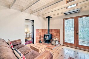 Interior - ARTIST'S RETREAT (San Cristobal)