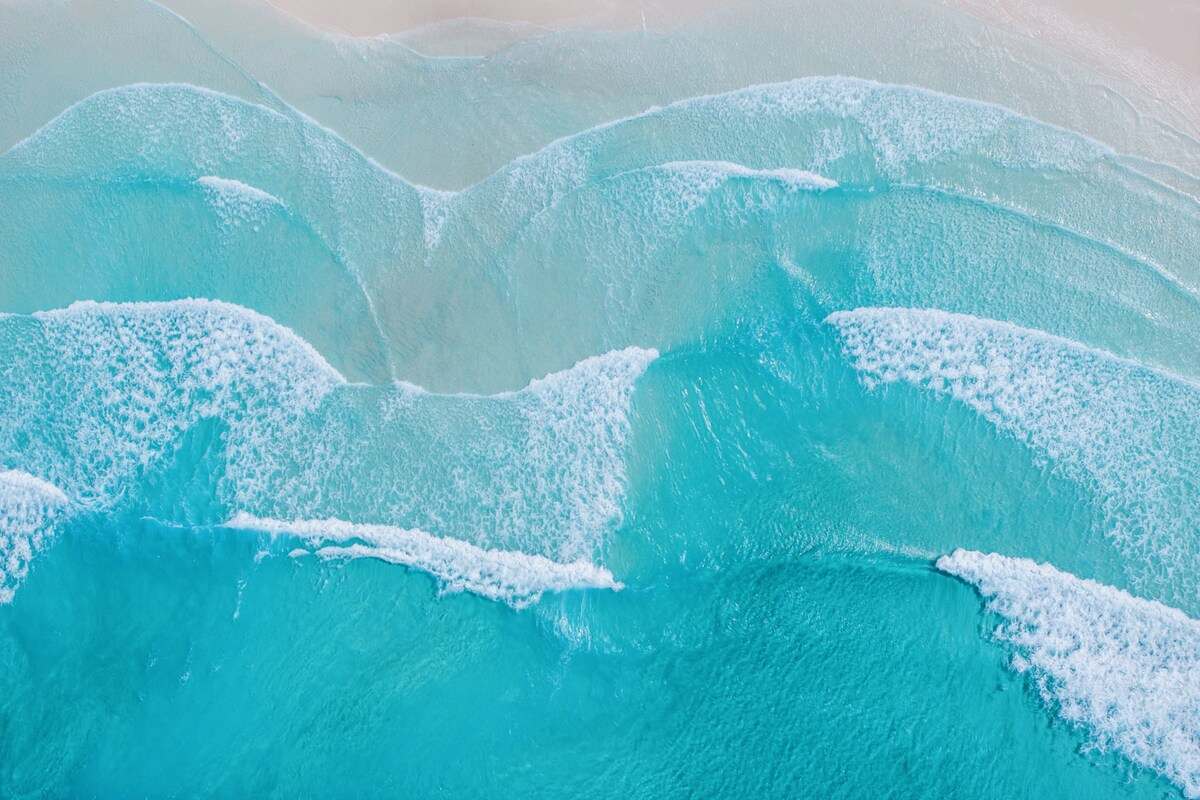 Surfing/boogie boarding