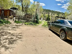 Property grounds - ALDOUS HUXLEY CABIN (San Cristobal)