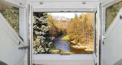 Villa Rotschoenberg im Tal der Freiberger Mulde