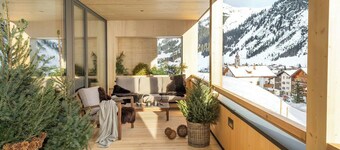 施兰茨酒店 - 滑进滑出