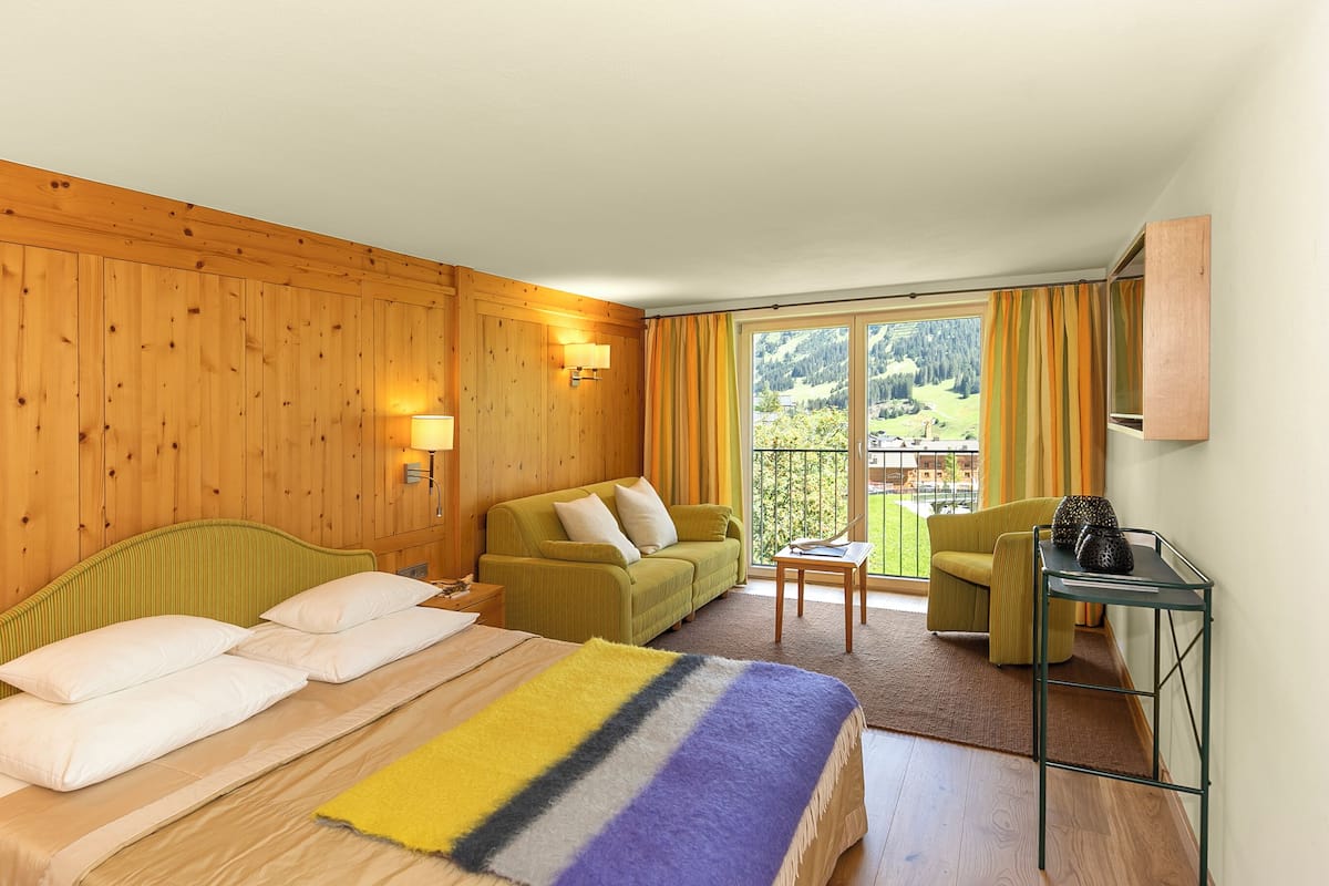 1 bedroom, hypo-allergenic bedding, in-room safe, free WiFi